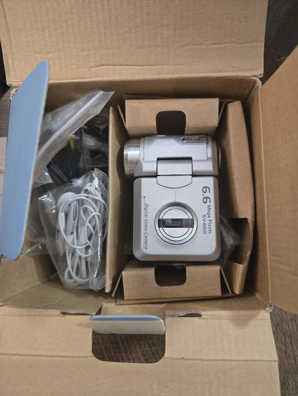 omni2 open box